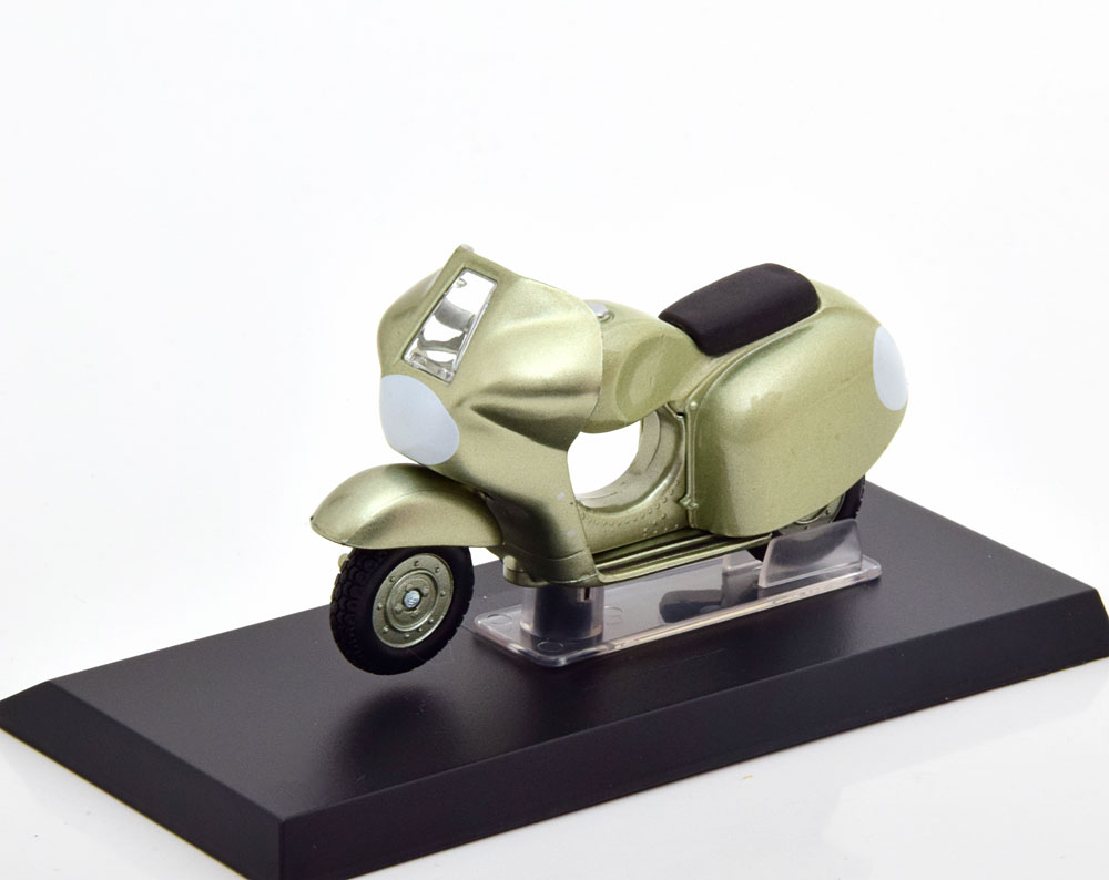 1:18 PIAGGIO Vespa 125 Circuito 1950, light green metallic - AWW004