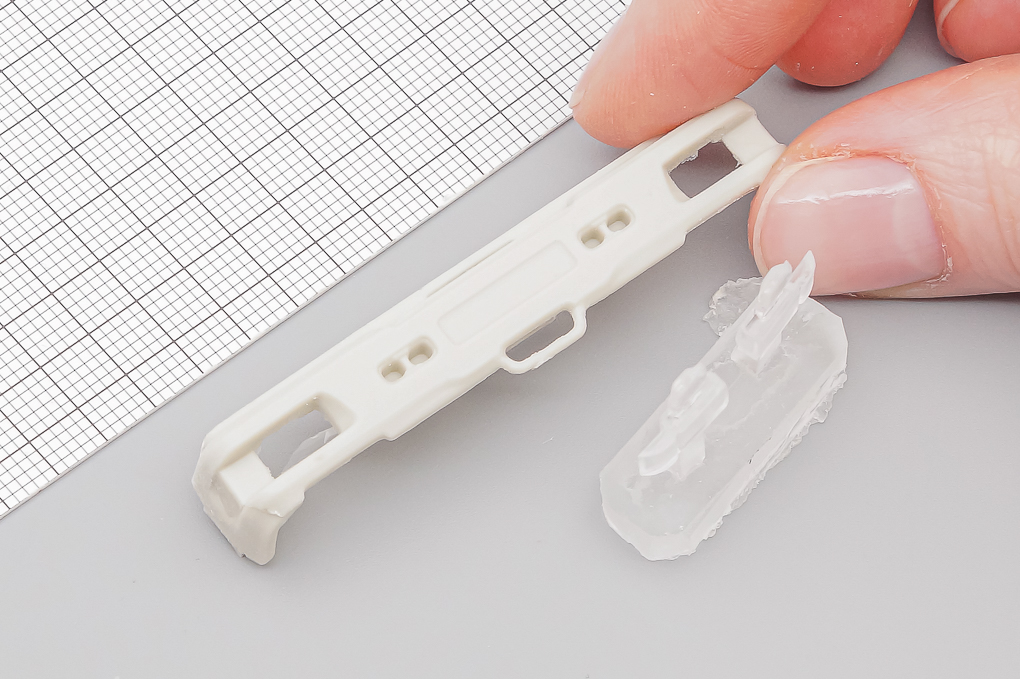 1:43 Бампер КАМАЗ - UM405