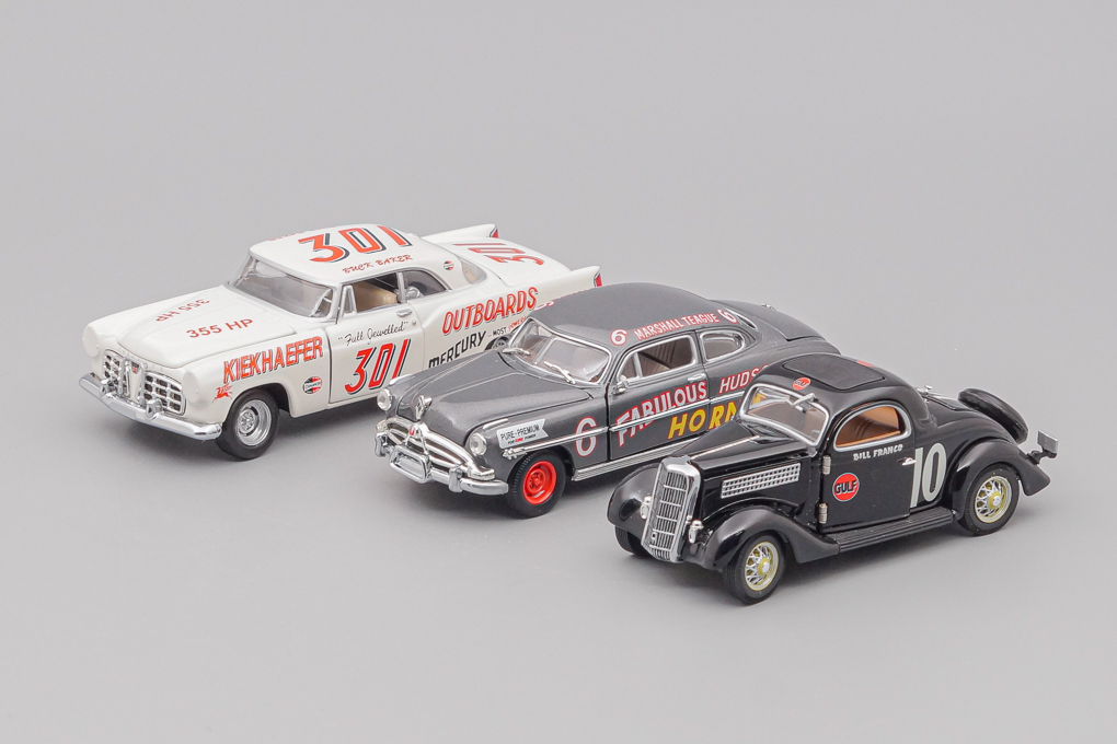 1:43 Набор моделей Coffret Nascar Hudson / Ford / Chrysler Centennial Of Speed 1903/2003 - RB34023P