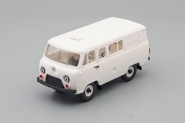 1:43 УАЗ 39099 (пластик), белый - 15900-09