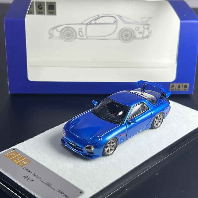 1:64 MAZDA Rx-7 Coupe (2006), Blue Met - 640802