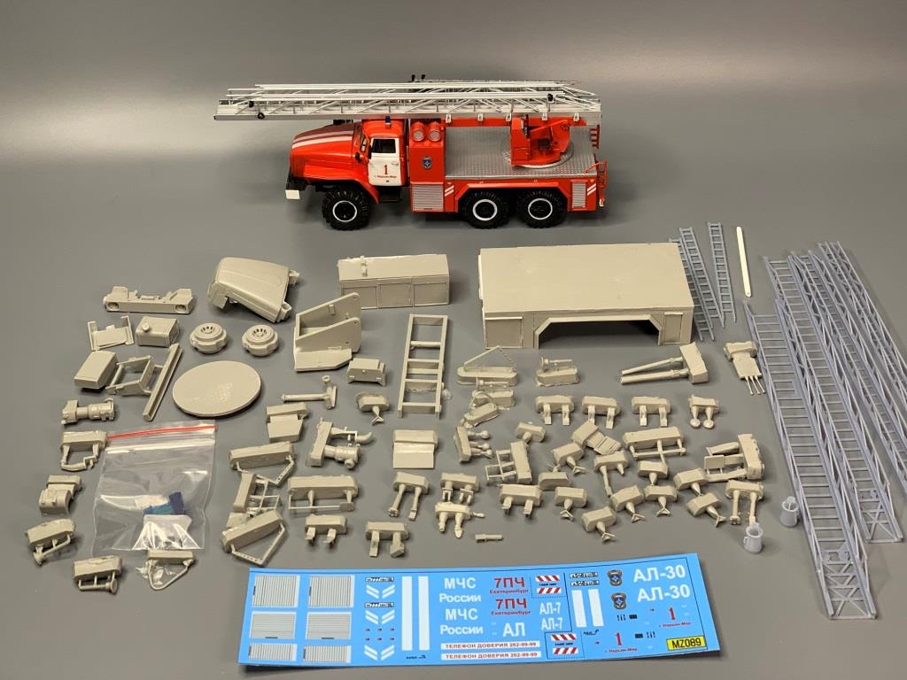 1:43 Набор для крнверсии Пожарная автолесница Ал 30 (4320) - MZ089
