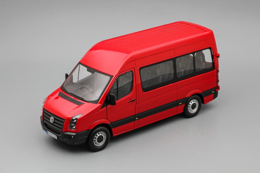 1:24 VOLKSWAGEN Crafter Bus, red - 126B-005