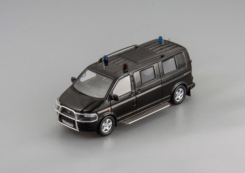 1:43 VOLKSWAGEN T-5 'FRIEDERICHS' (Автомобиль выездной охраны) серия ГОН, black - GONVW
