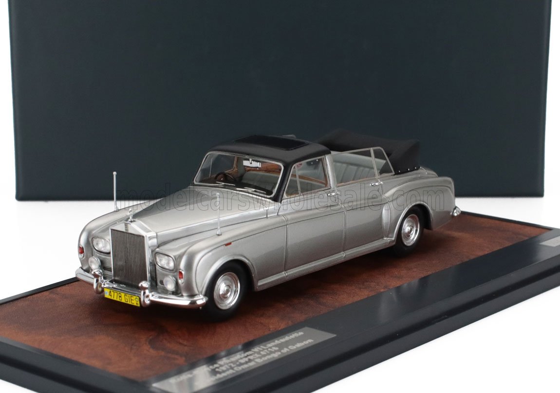 1:43 ROLLS-ROYCE Phantom Vi Landaulette Semiconvertible Open (1973), Silver Black - MX41705-163