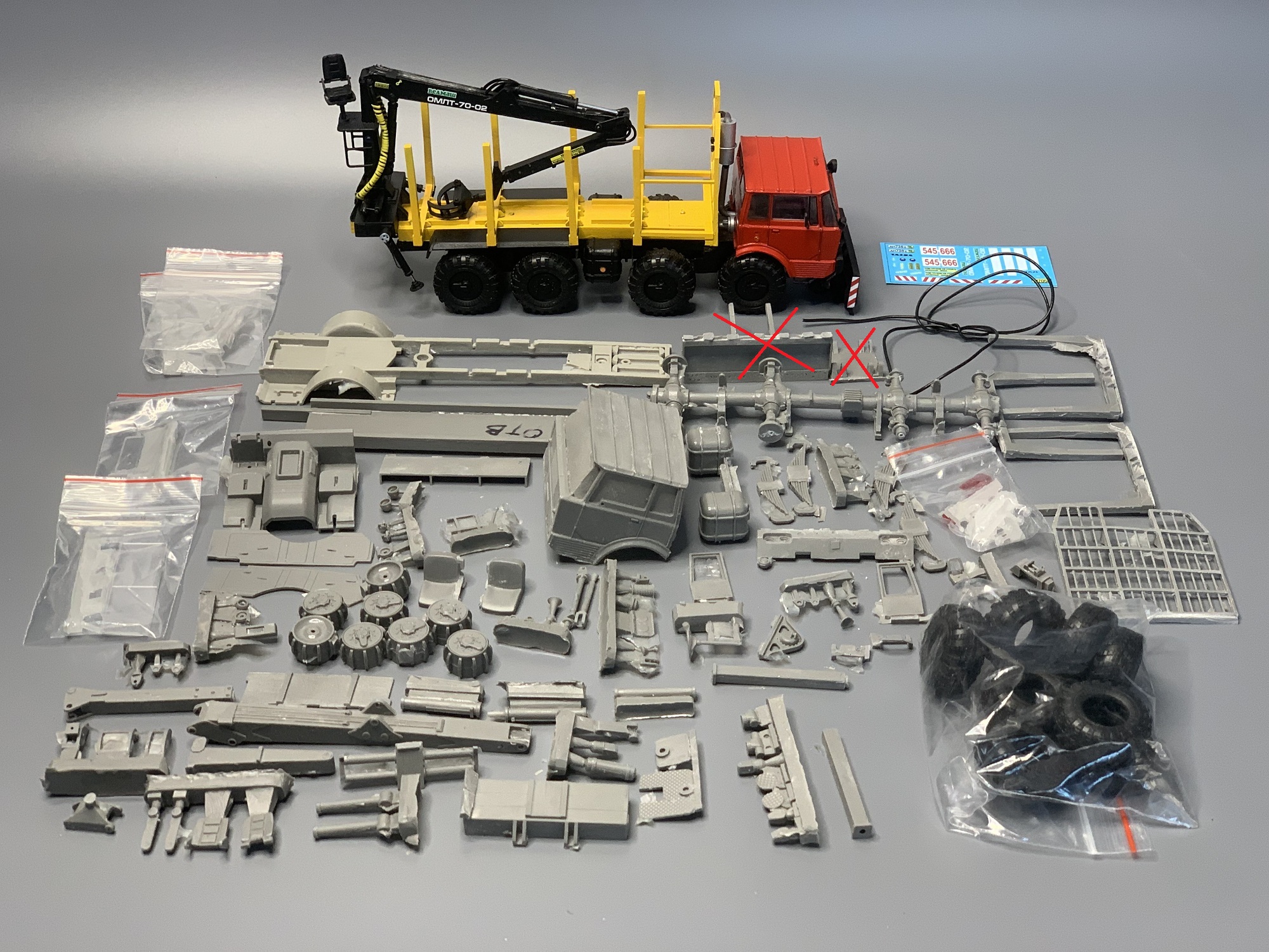 1:43 Сборная модель TATRA 813 сортиментовоз - MZ067