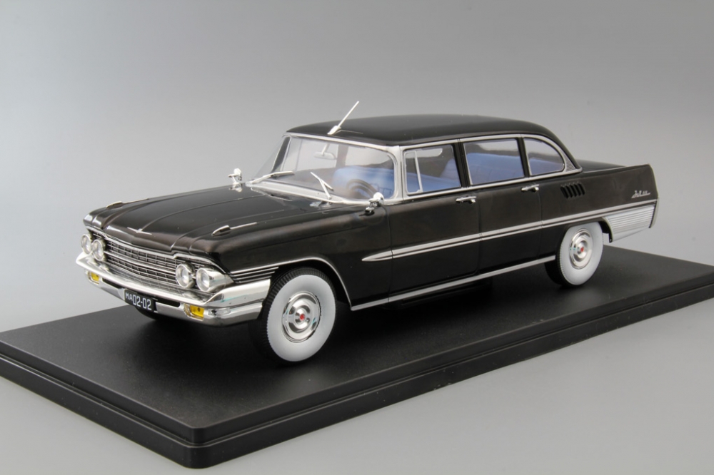 1:24 ЗИL-111Г, Легендарные Советские Автомобили 25, черный - LSA025