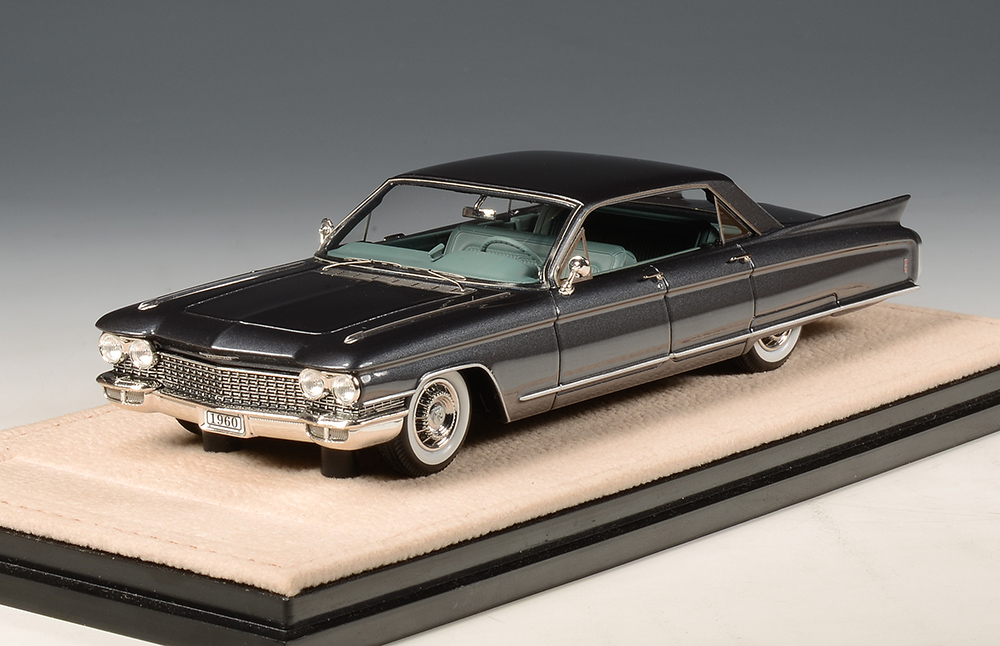 1:43 CADILLAC Eldorado Brougham Pininfarina (1960), Aleutian Gray Metallic - STM60013