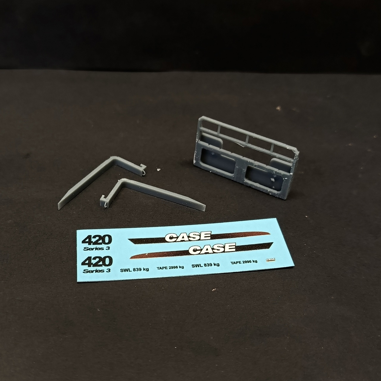 1:35 Набор для конверсии паллетные вилы и декаль для Gecko Models 35GM0008, 35GM0010 - DMS-35227