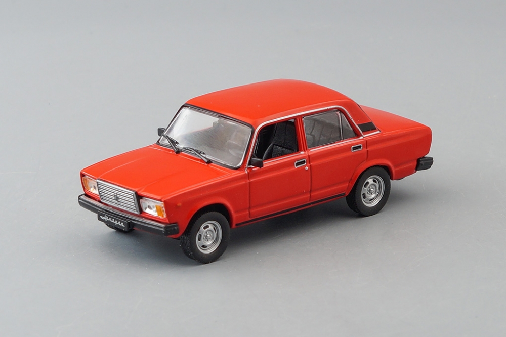 1:43 Волжский автомобиль 2107, Автолегенды СССР 262, красный - AL262