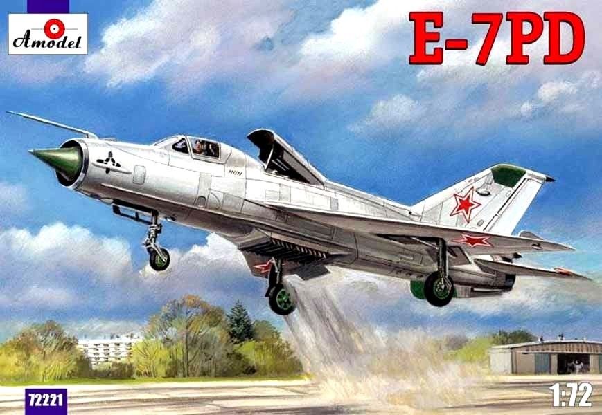 1:72 Сборная модель Советский экспериментальный самолет вертикального взлета Е-7ПД - 72221
