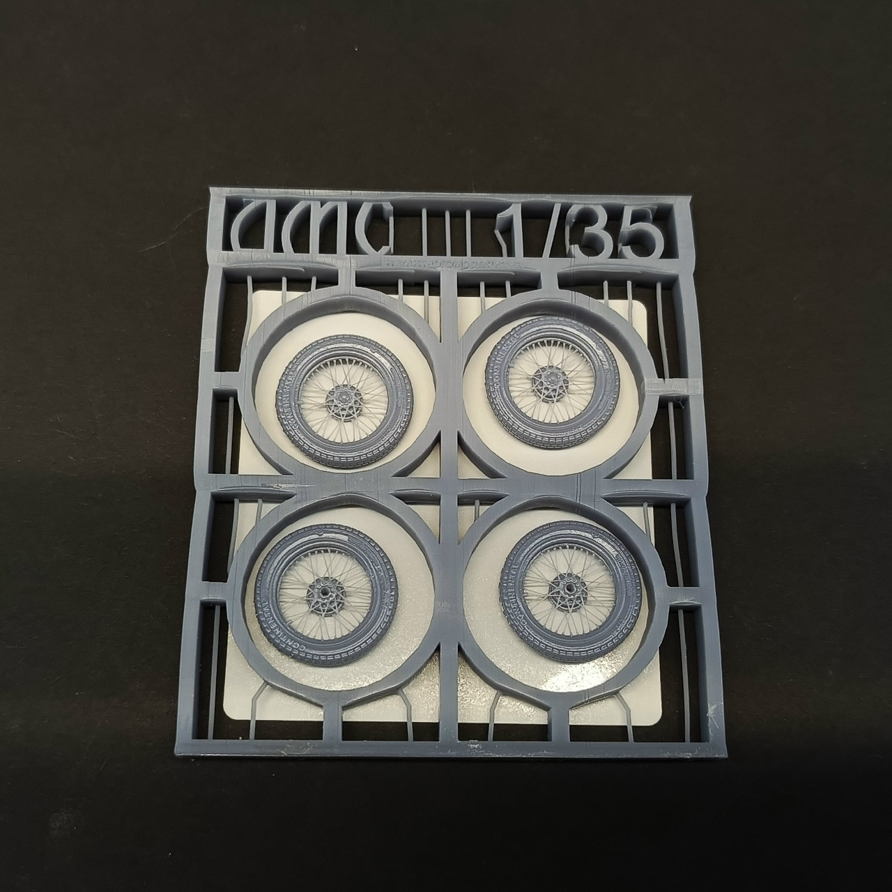 1:35 Комплект колёс Zundapp K800 (Звезда 3717) - DMS-35247