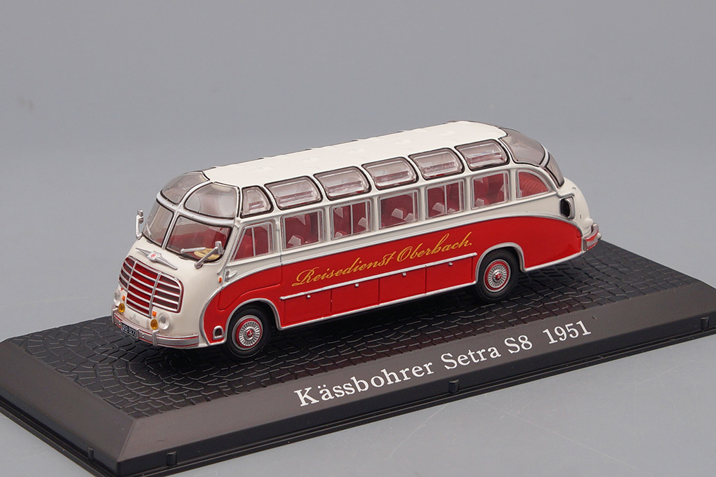 1:72 Kassbohrer Setra S8 (1951), red / white - 7163101