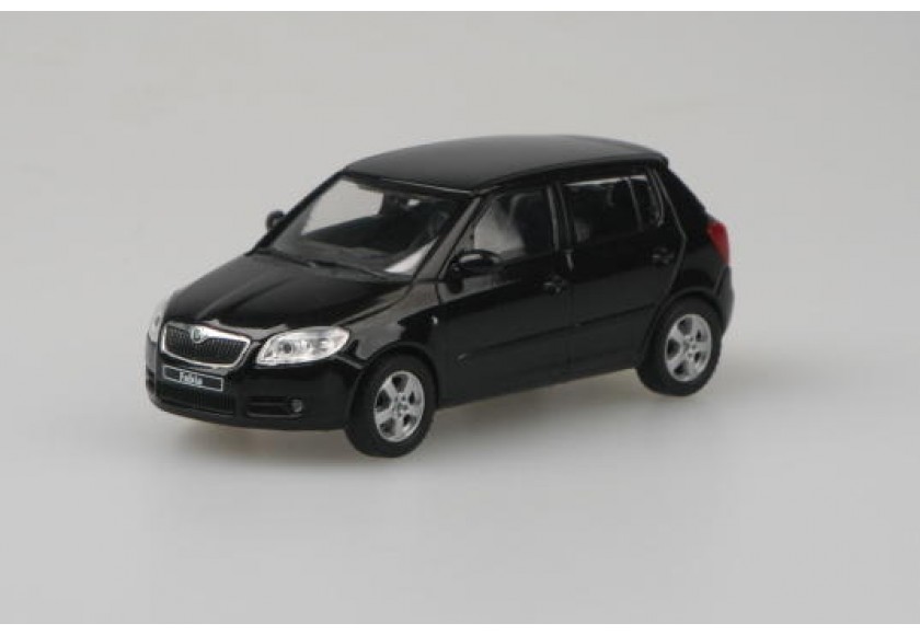 1:43 SKODA Fabia II, Black Magic - 008D