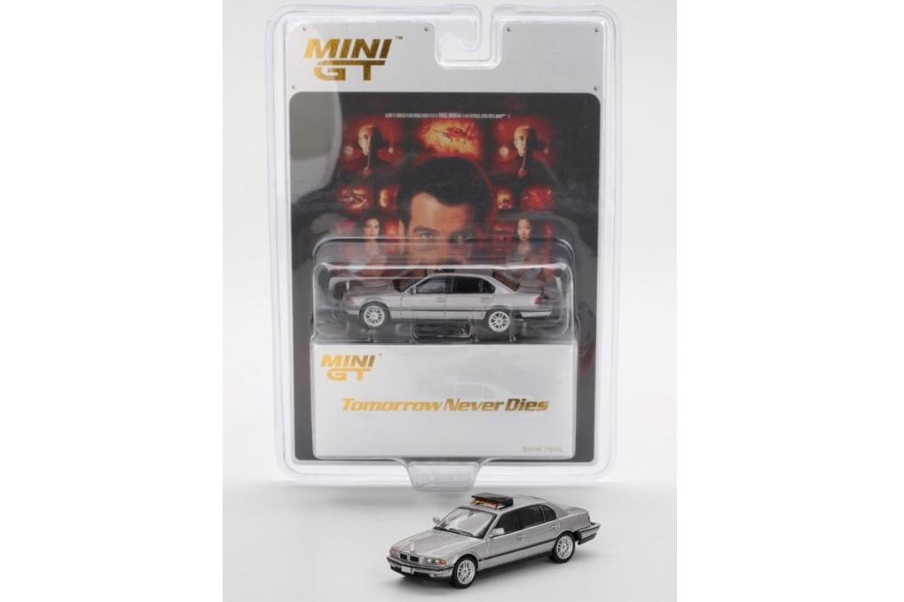 1:64 BMW 750IL 'Tomorrow Never Dies' James Bond 007 English - MGT00902-007E