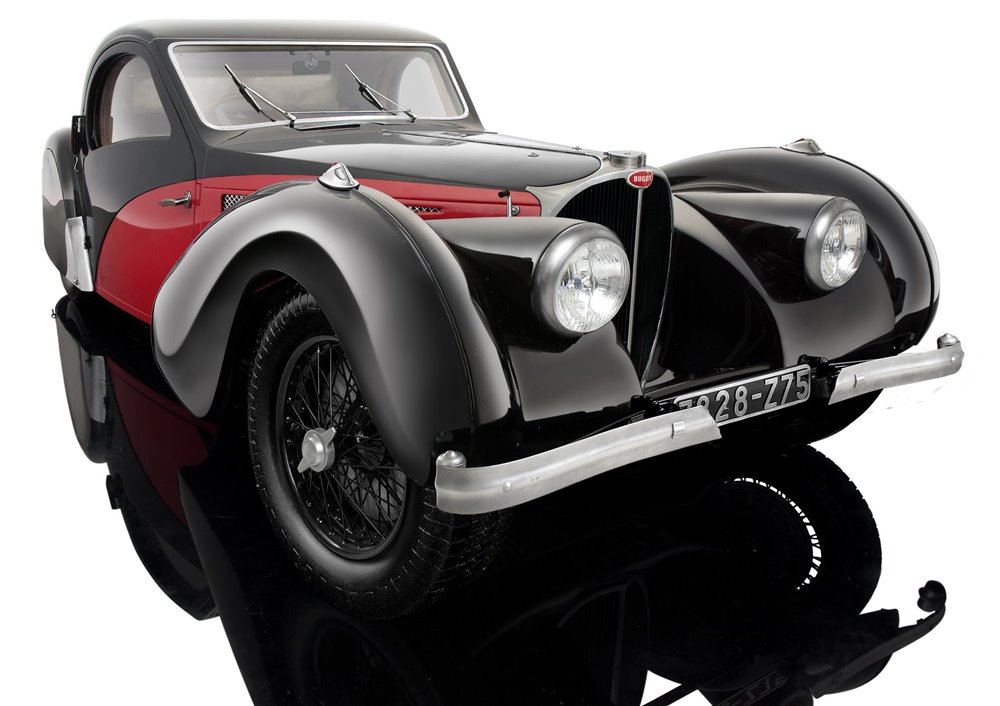 1:12 BUGATTI Type 57SC Atalante 1937 (black / red) - 7828-Z75
