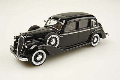 1:43 SKODA Superb 913 (1938), black - 904D