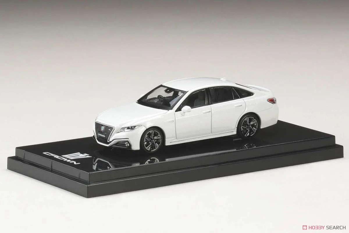 1:64 TOYOTA Crown 2.0 rs limited, silver metallic - HJ642009GS