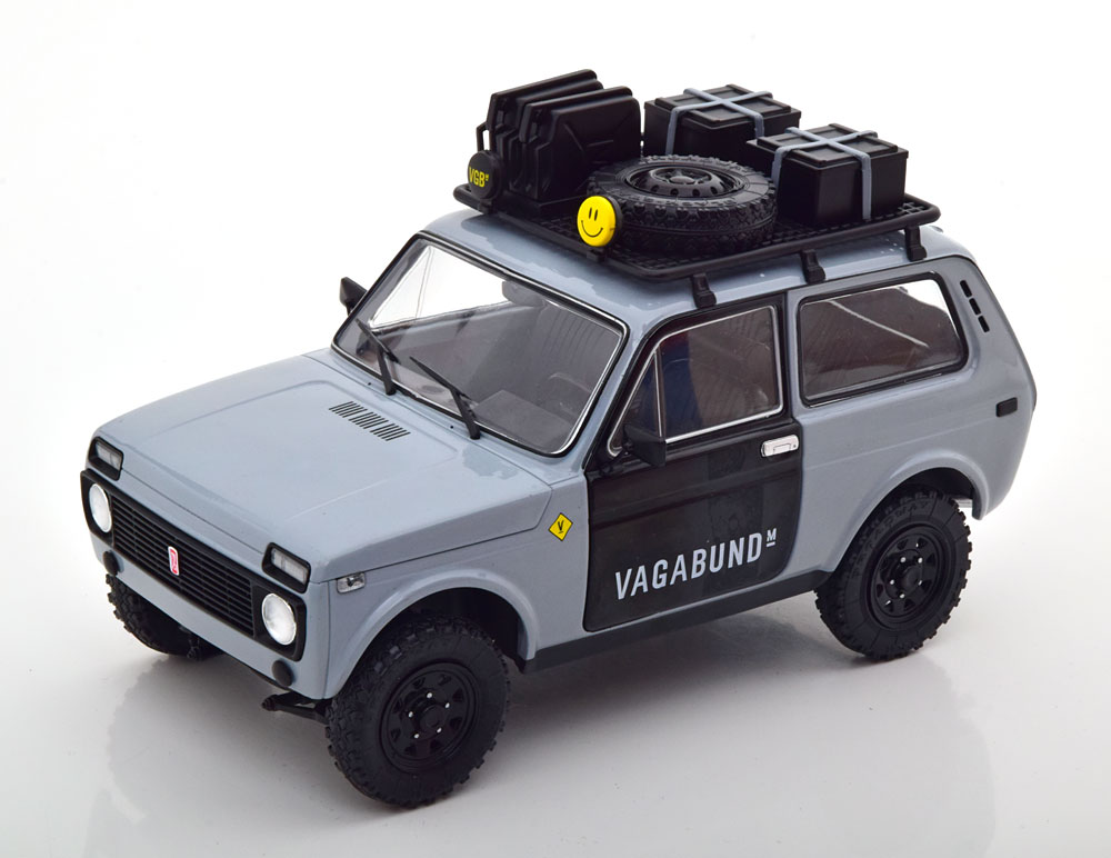 1:18 LADA Niva (1980), grau/schwarz - S1807302
