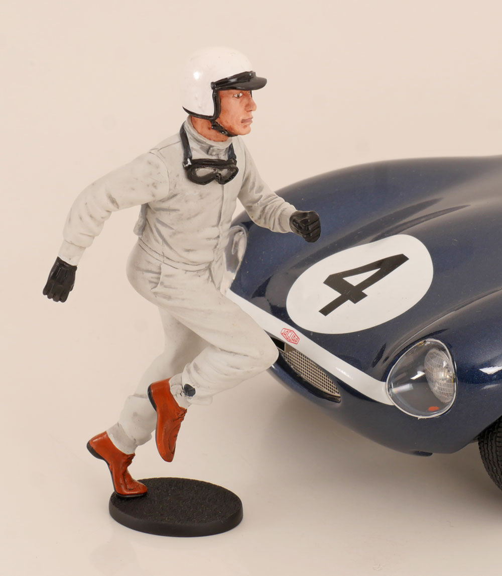 1:18 FIGUR Le Mans Start helmet white only figure  Car Not included in the price - FLM118053-D1