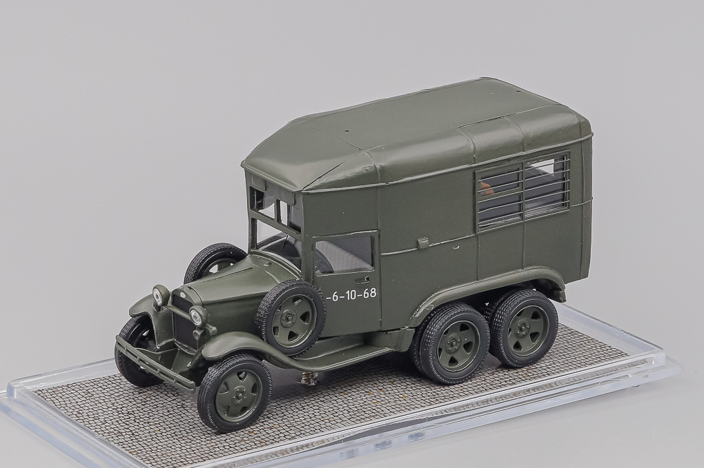 1:43 Горький 05-163\164 штабной, хаки - K037-5