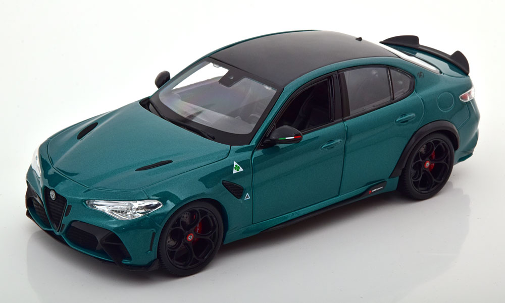 1:18 ALFA ROMEO Giulia GTA (2020), green metallic - 11048Grün