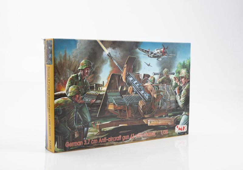1:35 Сборная модель German 3,7 cm Anti aircraft gun 43 - T35005