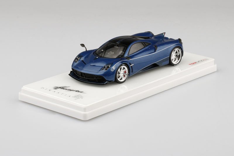 1:43 Pagani Huayra Dinastia Baxia 'Water Dragon' (blue carbon) - TSM430119
