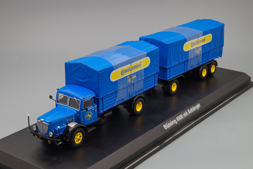 1:43 BUSSING 8000 Truck Mit Anhanger Continental With Trailer, blue / yellow - 03043-X1