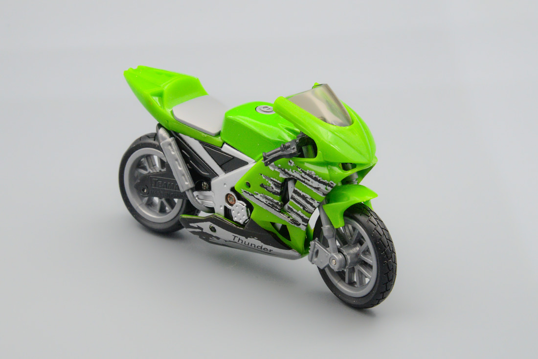 1:18 мотоцикл супербайк , зеленый - 10642-5