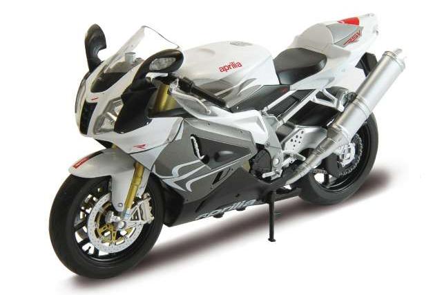 1:10 Aprillia RSV 1000R, white - 62808w