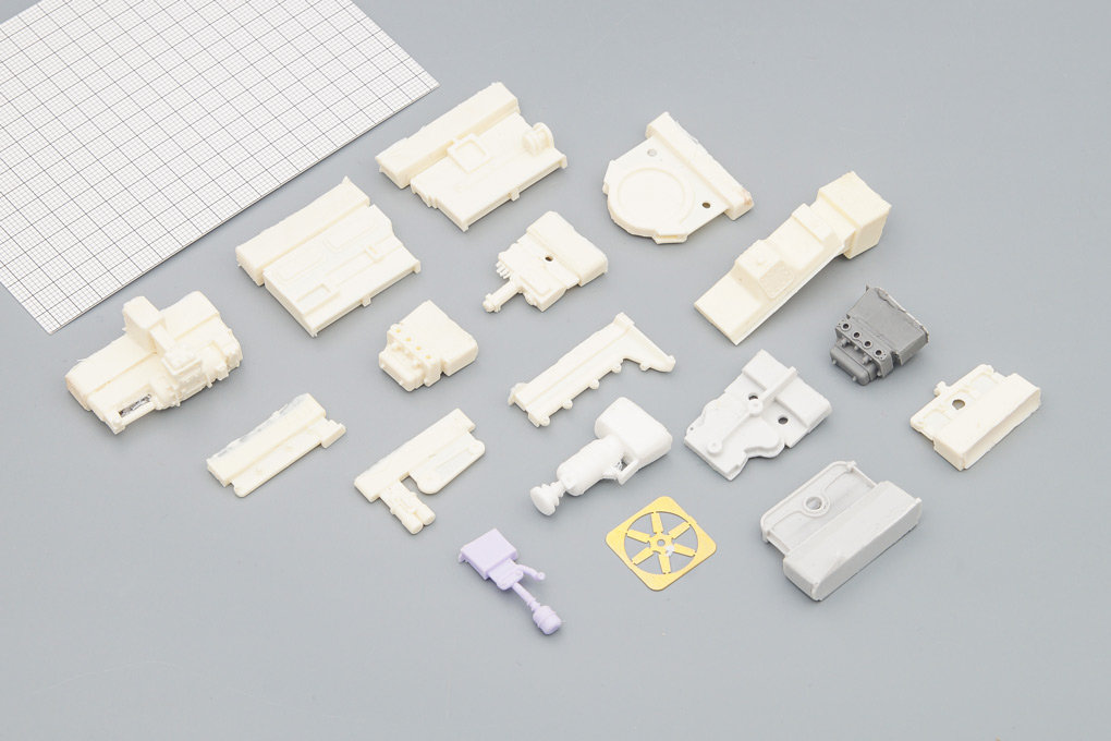 1:43 Сборная модель Двигатель Д-108 (Т-100М) - UMI010