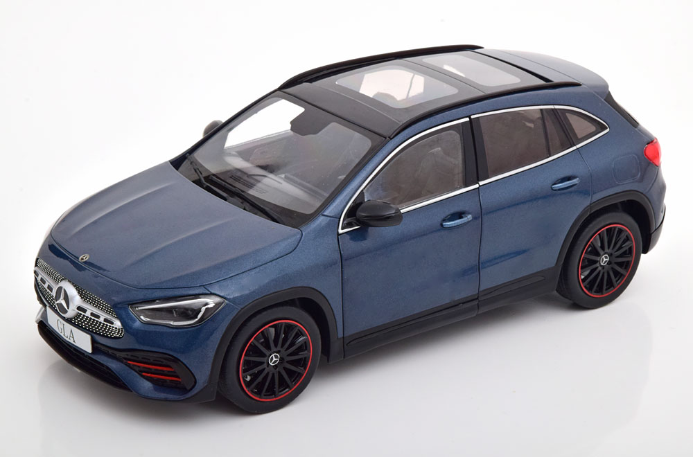 1:18 MERCEDES GLA-Klasse H247 (2020), dunkelblau-metallic - S1805203