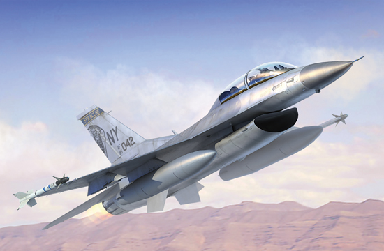 1:144 Сборная модель Самолет  F-16B/D Fighting Falcon Block15/30/32 - 03920
