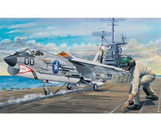 1:32 Сборная модель Самолет  F-8E 'Крусейдер' - 02272