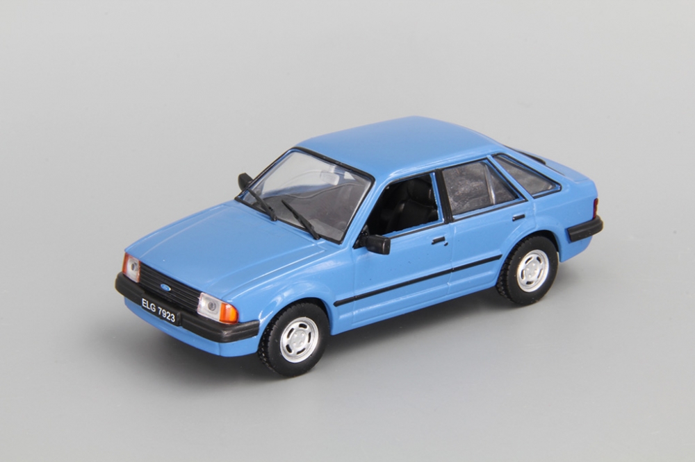1:43 FORD Escort Mk III, Kultowe Auta 188, blue - kul188