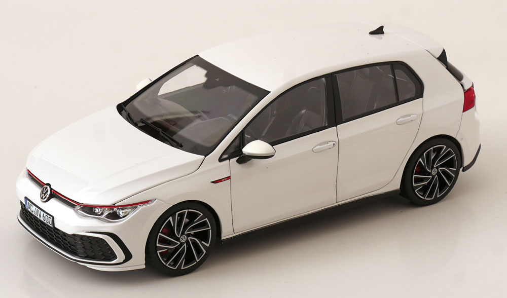 1:18 VOLKSWAGEN Golf 8 GTI 5-door (2021), white metallic - 188593
