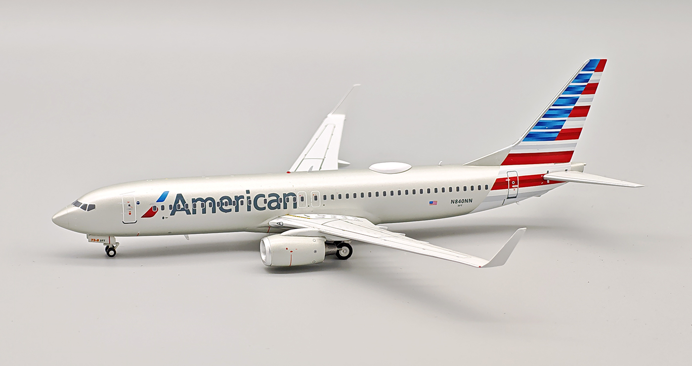 1:200 Boeing 737-800: American Airlines (Reg #N840NN) - 4897033269254