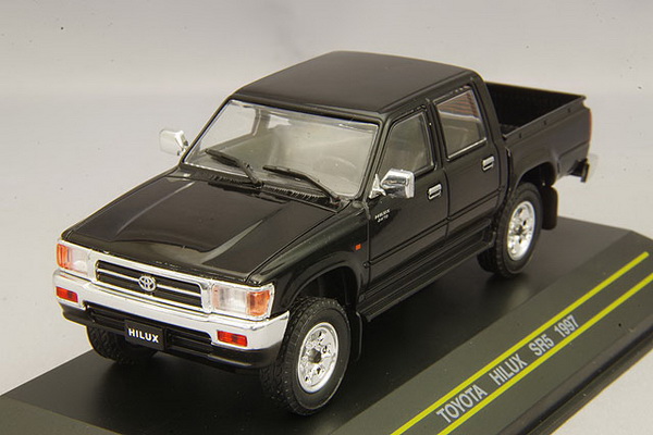 1:43 TOYOTA HiLux SR5 4x4 1997 Black - F43-132