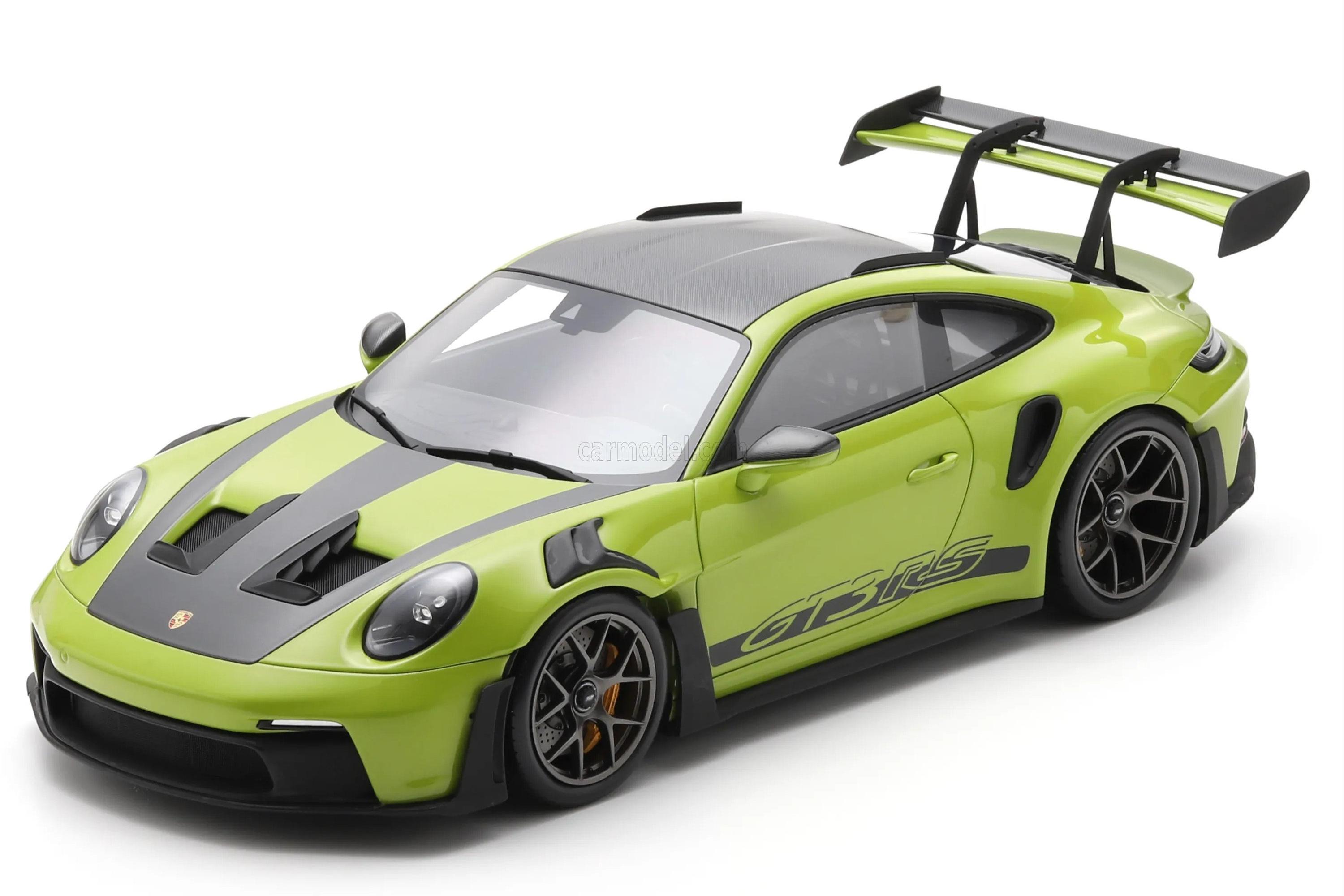 1:12 PORSCHE 911 992 GT3 RS Weissach Package Coupe (2023), green - 12S060