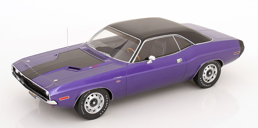 1:12 DODGE Challenger R/T (1970), purple-metallic matt-black - G083