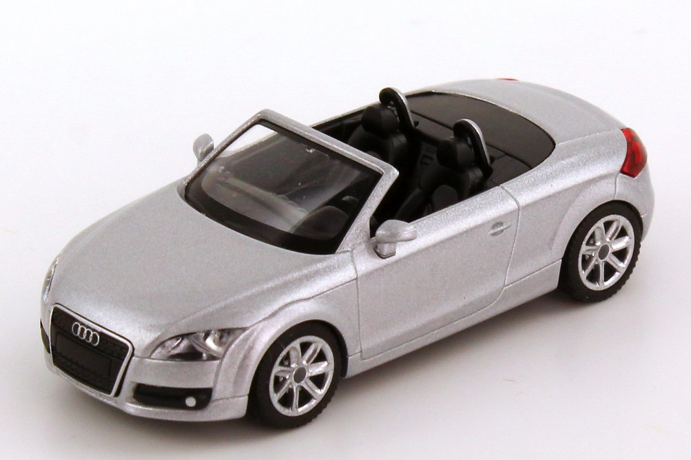 1:87 AUDI TT Roadster (2006), серебристый металлик - 5010500512