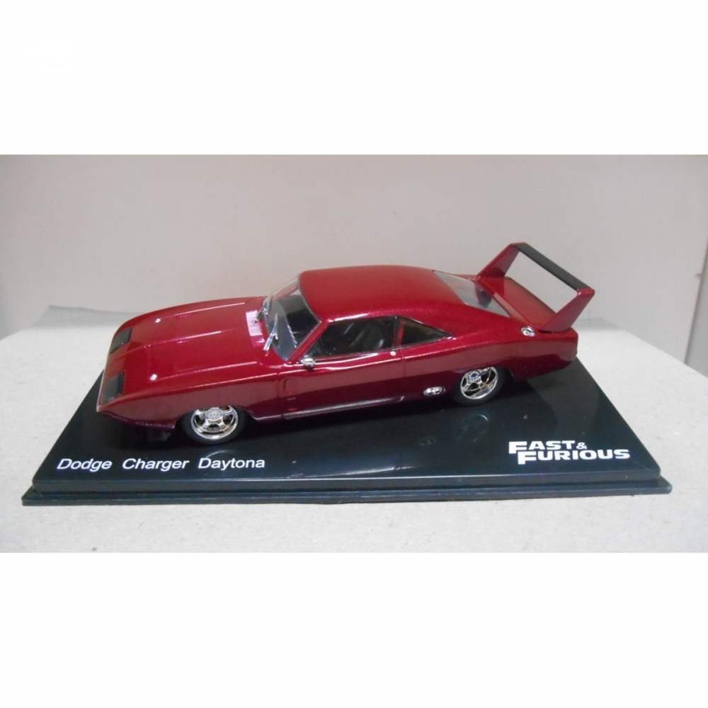 1:43 DODGE Charger Daytona (1969) FAST & FURIOUS (Форсаж) - M4069-5
