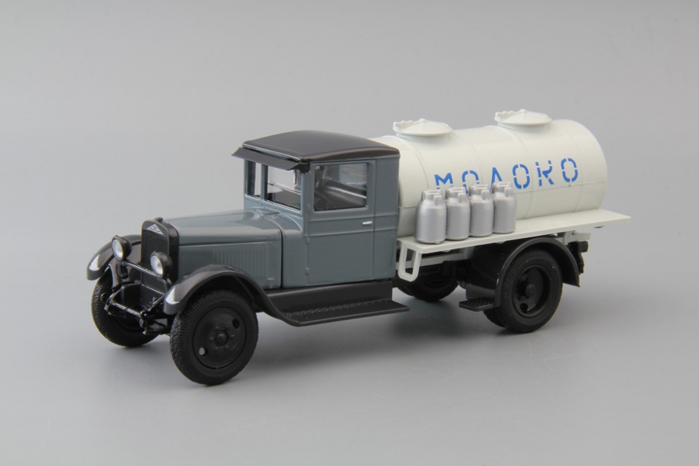 1:43 ЗИS-5 АЦ Молоко, серый / белый - H915
