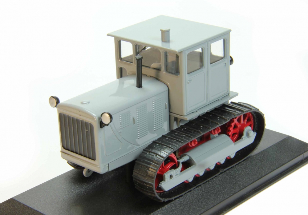 1:43 Т-100, Тракторы 32, серый - TRC032