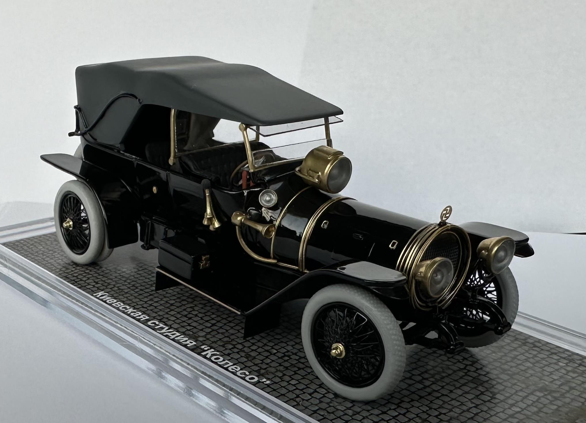 1:43 Delaunay-Belleville 45/50CV Kellner дубль-фаэтон 1914 год. (тент сложен, без запаски), черный - K033-5a