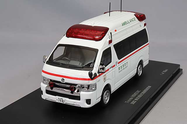 1:43 TOYOTA Himedic Ambulance Tokyo FD (2022), white/red - CN432206