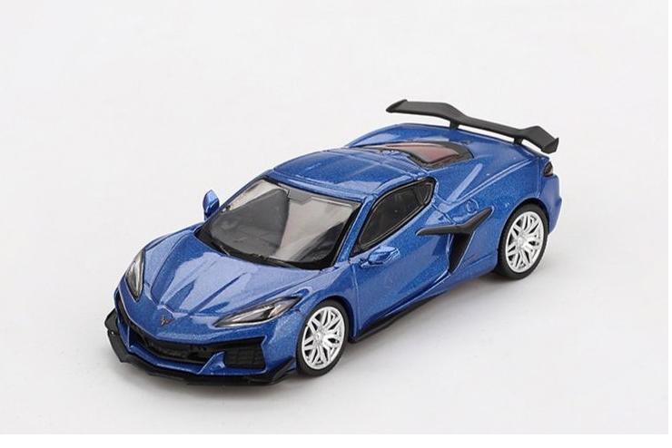 1:64 Chevrolet Corvette Z06 RHD, blue - MGT0892RHD