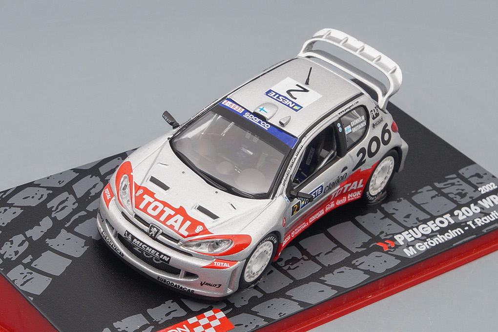 1:43 PEUGEOT 206 WRC M.Gronholm - T.Rautiainen, silver - CRC007