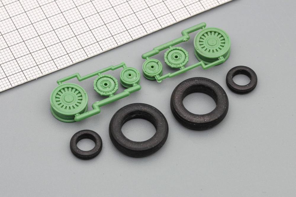 1:72 Набор шасси МИГ-25 - 7252